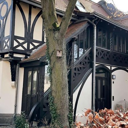 Verwunsches Haus Mit Parkplatz In Bester Lage Markkleeberg Esterno foto