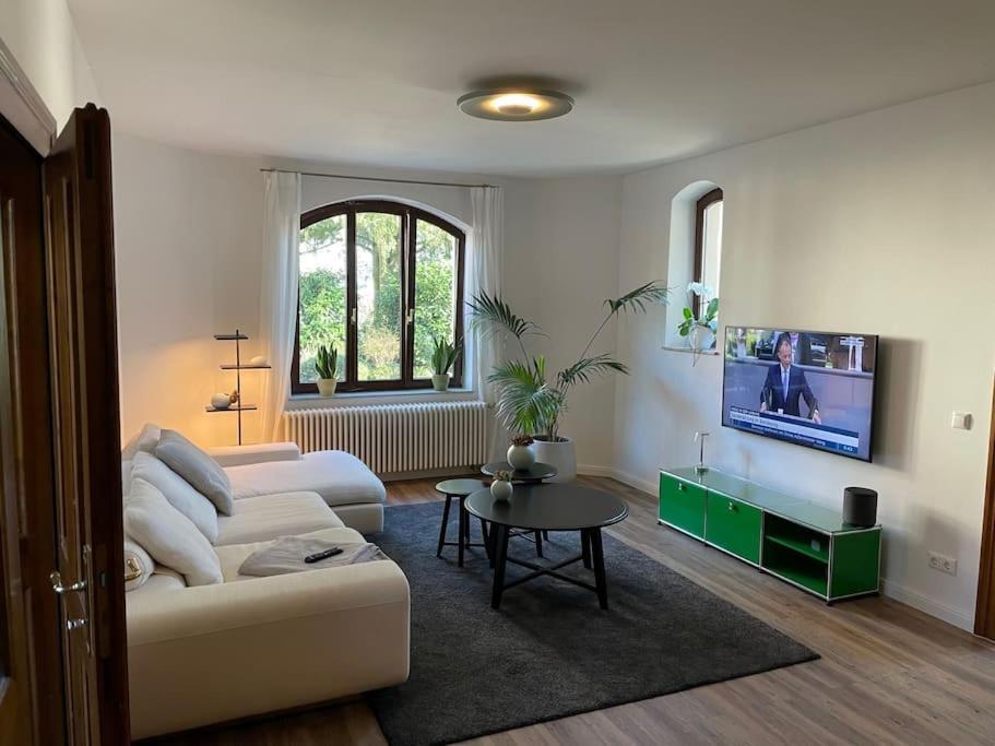 Verwunsches Haus Mit Parkplatz In Bester Lage Markkleeberg Esterno foto